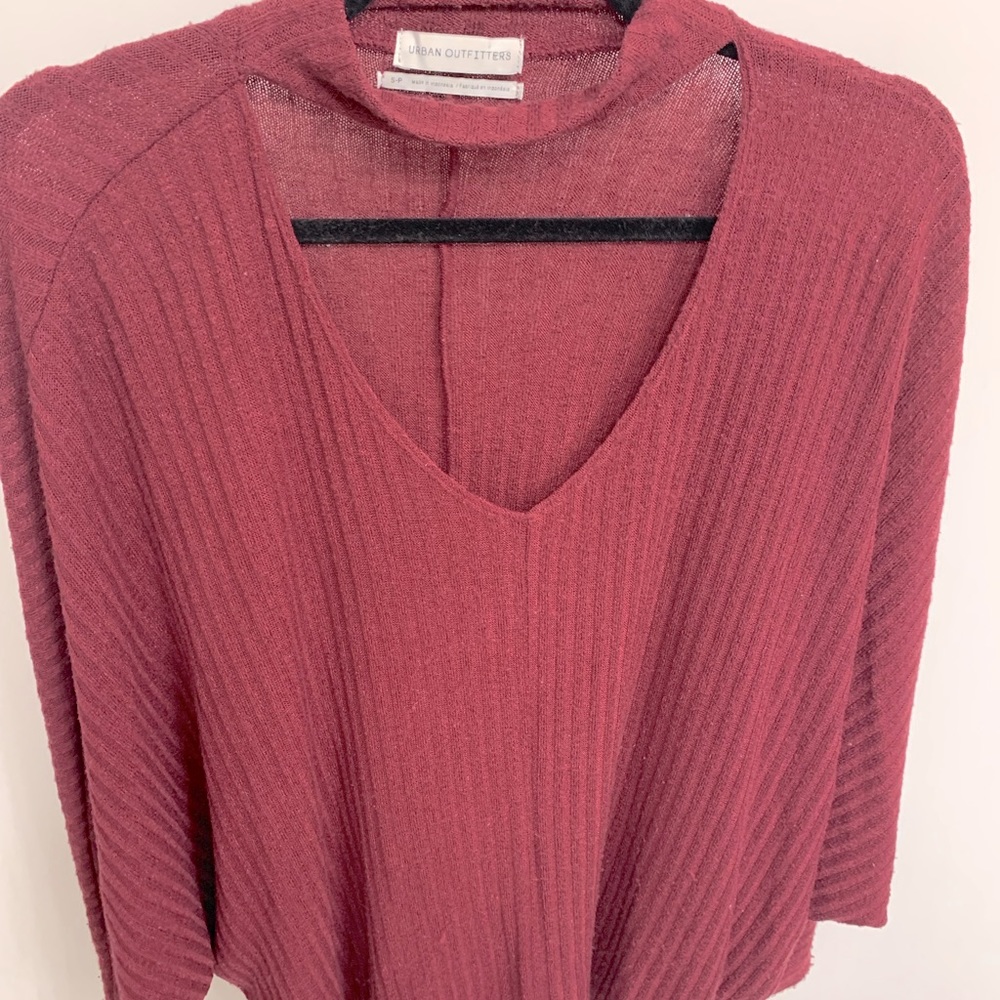 URBAN OUTFITTERS BURGUNDY TOP